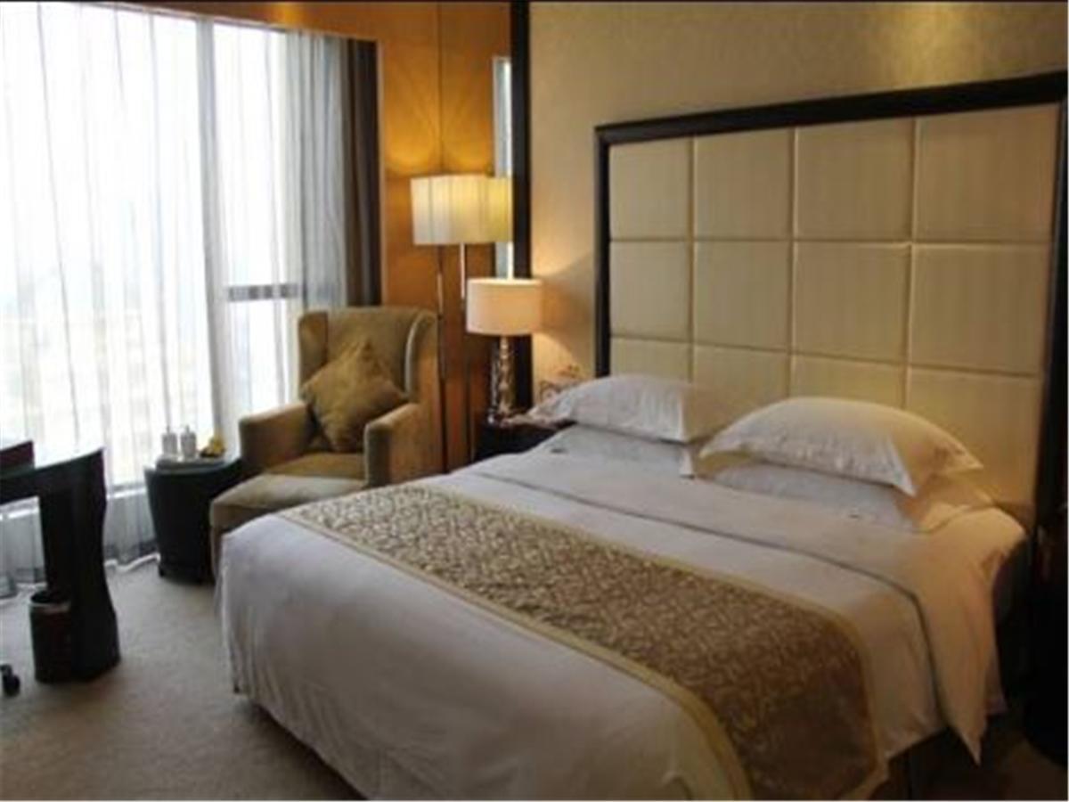 Weifang Ramada Plaza Hotel Esterno foto